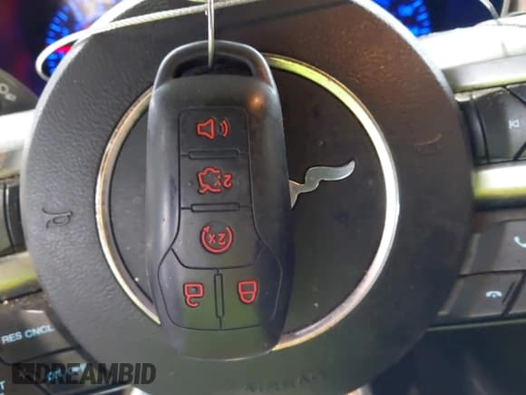 ✅ 2017 Ford Mustang EcoBoost Premium • VIN: 1FATP8UH3H5287216 • Лот: 43290436. Опубликован ранее на IAAI с пробегом 122 263 миль. Бесплатный доступ к архиву аукционных продаж из США и подробный отчёт об истории автомобиля на DreamBid. Изображение 11.