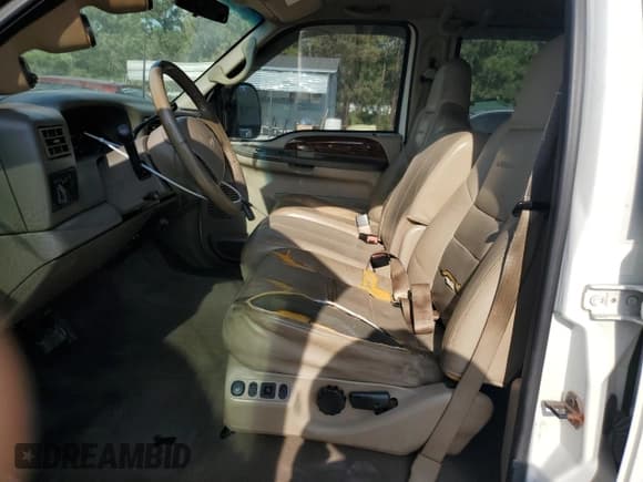 ✅ 2002 Ford F-350 XL • VIN: 1FTSW30F72EA24394 • Лот: 67467504. Опубликован ранее на Copart с пробегом 117 782 миль. Бесплатный доступ к архиву аукционных продаж из США и подробный отчёт об истории автомобиля на DreamBid. Изображение 7.