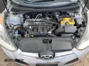 ✅ 2014 Hyundai Veloster • VIN: KMHTC6AD7EU209241 • Lot: 83997134. Wystawiony na Copart z przebiegiem 71 965 mil. Bezpłatny archiwum sprzedaży aukcyjnych z USA i szczegółowy raport historii pojazdu na DreamBid. Zdjęcie 11.