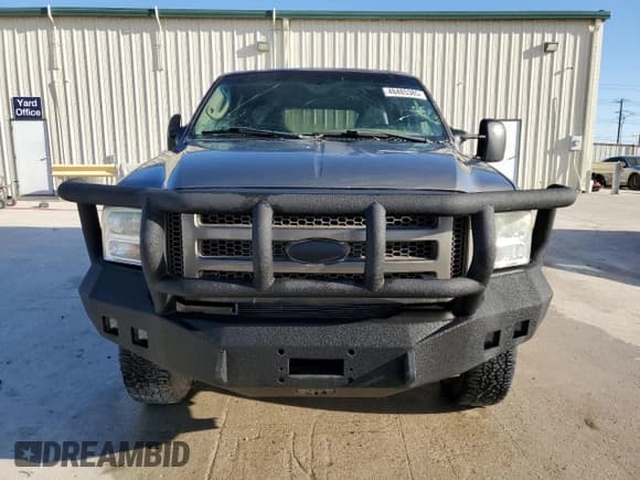 ✅ 2005 Ford Excursion Eddie Bauer • VIN: 1FMSU45P25EA74455 • Лот: 48485385. Опубликован ранее на Copart с пробегом 253 767 миль. Бесплатный доступ к архиву аукционных продаж из США и подробный отчёт об истории автомобиля на DreamBid. Изображение 5.