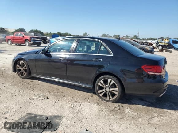 ✅ 2014 Mercedes-Benz E 350 Sport • VIN: WDDHF5KB5EA868922 • Lot: 92831015. Listed on Copart with 153,223 mi. Free auction sales archive from the USA and detailed vehicle history report at DreamBid. Image 2.