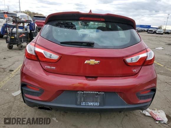 ✅ 2018 Chevrolet Cruze LT • VIN: 3G1BE6SM6JS599535 • Lot: 90407425. Wystawiony na Copart z przebiegiem 36 051 mil. Bezpłatny archiwum sprzedaży aukcyjnych z USA i szczegółowy raport historii pojazdu na DreamBid. Zdjęcie 6.