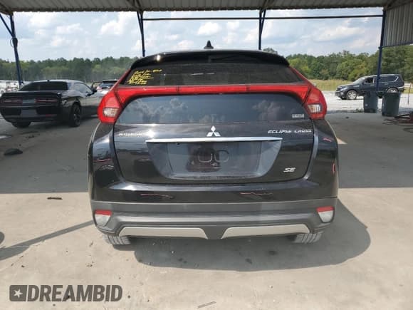 ✅ 2018 Mitsubishi Eclipse Cross SE • VIN: JA4AT5AA6JZ039053 • Lot: 71526255. Wystawiony na Copart z przebiegiem 62 198 mil. Bezpłatny archiwum sprzedaży aukcyjnych z USA i szczegółowy raport historii pojazdu na DreamBid. Zdjęcie 6.