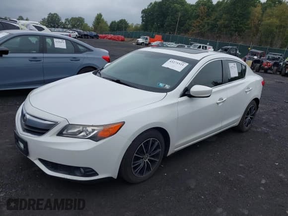 ✅ 2013 Acura ILX Premium • VIN: 19VDE1F56DE014518 • Lot: 43271521. Listed on IAAI with 98,686 mi. Free auction sales archive from the USA and detailed vehicle history report at DreamBid. Image 2.