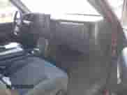 2002 Chevrolet Silverado 1500 с VIN 1GCEC19T02E139115, выставлен на аукционе IAAI как лот 40305024 с пробегом 276 215 миль миль и . История ставок и продаж доступна на DreamBid. Изображение 5.