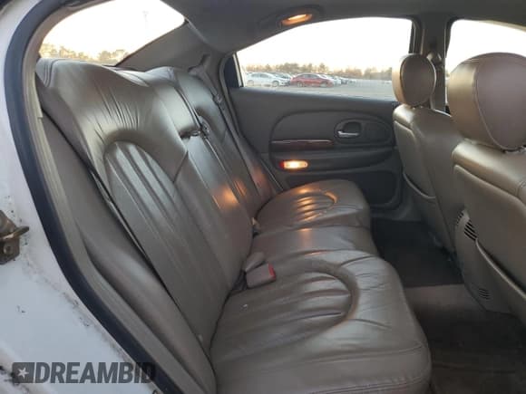 ✅ 2001 Chrysler LHS • VIN: 2C3AC56G81H567927 • Лот: 92494865. Опубликован ранее на Copart с пробегом 165 339 миль. Бесплатный доступ к архиву аукционных продаж из США и подробный отчёт об истории автомобиля на DreamBid. Изображение 10.