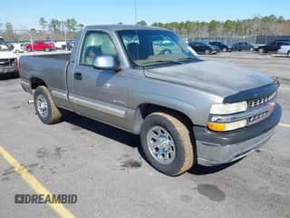 1999 Chevrolet Silverado 1500 LS z VIN 1GCEC14T8XZ104653, wystawiony jako IAAI lot #41682987 z przebiegiem Nie podano mil oraz . Historia ofert i sprzedaży dostępna na DreamBid. Obrazek 1.