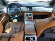 ✅ 2015 Jaguar XF Portfolio • VIN: SAJWA0F75F8U74386 • Lot: 81991185. Wystawiony na Copart z przebiegiem 112 125 mil. Bezpłatny archiwum sprzedaży aukcyjnych z USA i szczegółowy raport historii pojazdu na DreamBid. Zdjęcie 8.