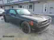 2013 Dodge Challenger SXT z VIN 2C3CDYAG5DH510524, wystawiony jako Copart lot #70951524 z przebiegiem 168 821 mil mil oraz Czysty tytuł • Clean title. Historia ofert i sprzedaży dostępna na DreamBid. Obrazek 4.