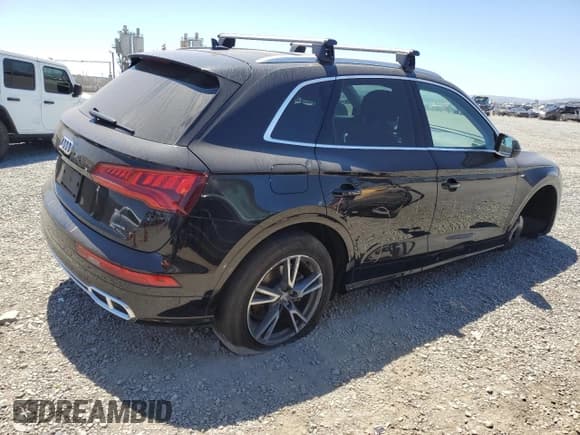 ✅ 2020 Audi Q5 Premium • VIN: WA1G2AFY3L2049515 • Лот: 67580264. Опубликован ранее на Copart с пробегом 58 636 миль. Бесплатный доступ к архиву аукционных продаж из США и подробный отчёт об истории автомобиля на DreamBid. Изображение 3.