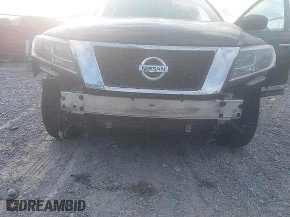 ✅ 2014 Nissan Pathfinder S • VIN: 5N1AR2MN9EC628751 • Lot: 42258114. Listed on IAAI with 108,524 mi. Free auction sales archive from the USA and detailed vehicle history report at DreamBid. Image 6.