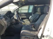 ✅ 2021 Honda Passport EX-L • VIN: 5FNYF7H52MB008411 • Lot: 70598655. Listed on Copart with 94,422 mi. Free auction sales archive from the USA and detailed vehicle history report at DreamBid. Image 7.