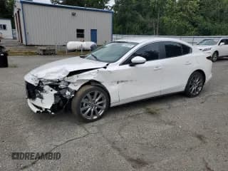 ✅ 2020 Mazda 3 Select • VIN: 3MZBPBCM9LM138553 • Lot: 57683675. Listed on Copart with 39,907 mi. Free auction sales archive from the USA and detailed vehicle history report at DreamBid. Image 1.