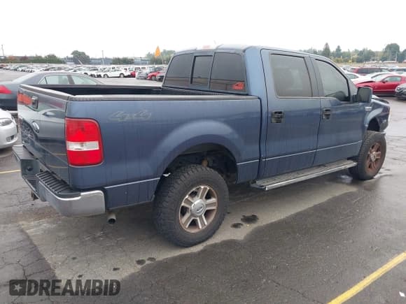 ✅ 2005 Ford F-150 XLT • VIN: 1FTPW14555FB15741 • Lot: 43449979. Wystawiony na IAAI z przebiegiem 191 858 mil. Bezpłatny archiwum sprzedaży aukcyjnych z USA i szczegółowy raport historii pojazdu na DreamBid. Zdjęcie 4.