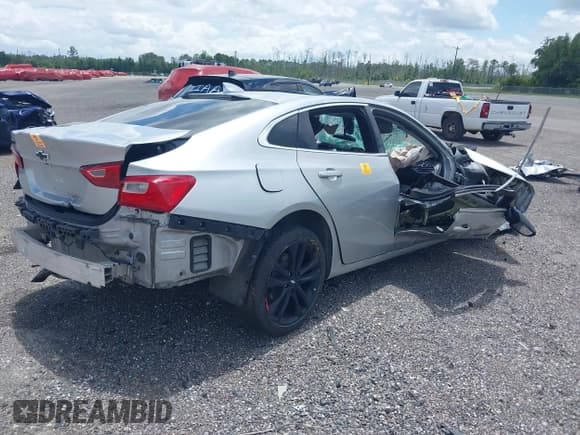 ✅ 2018 Chevrolet Malibu LT • VIN: 1G1ZD5ST7JF202311 • Lot: 42256463. Listed on IAAI with Not provided. Free auction sales archive from the USA and detailed vehicle history report at DreamBid. Image 4.