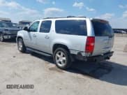 ✅ 2014 Chevrolet Suburban LTZ • VIN: 1GNSCKE06ER107262 • Lot: 43301081. Wystawiony na IAAI z przebiegiem 122 888 mil. Bezpłatny archiwum sprzedaży aukcyjnych z USA i szczegółowy raport historii pojazdu na DreamBid. Zdjęcie 3.