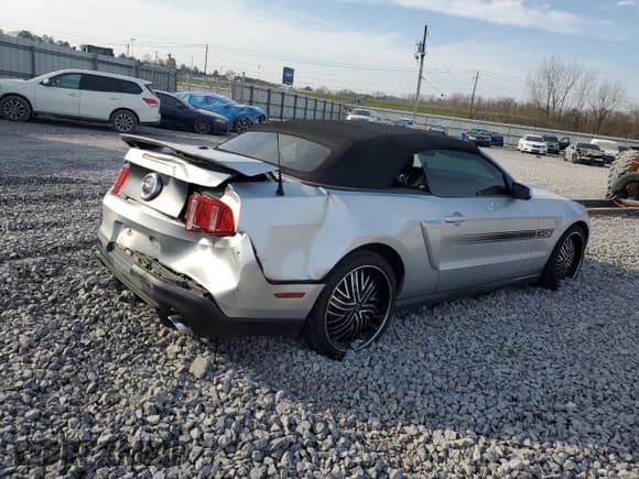 ✅ 2012 Ford Mustang GT • VIN: 1ZVBP8FF9C5280164 • Lot: 47102495. Listed on Copart with 272,029 mi. Free auction sales archive from the USA and detailed vehicle history report at DreamBid. Image 3.