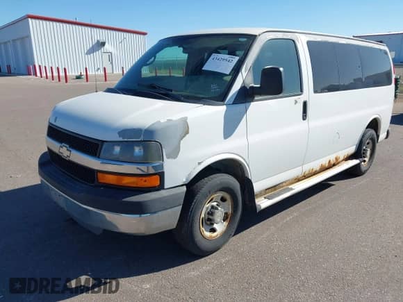 2011 Chevrolet Express Passenger LT с VIN 1GAZGYFG6B1178586, выставлен на аукционе IAAI как лот 43429542 с пробегом 33 487 миль миль и . История ставок и продаж доступна на DreamBid. Изображение 2.