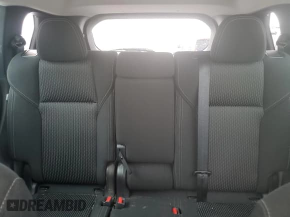 ✅ 2023 Mitsubishi Outlander ES • VIN: JA4J4TA88PZ028255 • Lot: 52189505. Wystawiony na Copart z przebiegiem 39 346 mil. Bezpłatny archiwum sprzedaży aukcyjnych z USA i szczegółowy raport historii pojazdu na DreamBid. Zdjęcie 10.