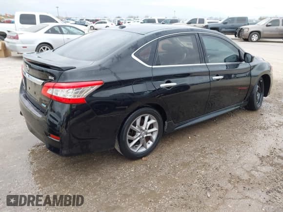 ✅ 2013 Nissan Sentra SV • VIN: 3N1AB7AP8DL746047 • Lot: 43802093. Wystawiony na IAAI z przebiegiem 104 786 mil. Bezpłatny archiwum sprzedaży aukcyjnych z USA i szczegółowy raport historii pojazdu na DreamBid. Zdjęcie 4.