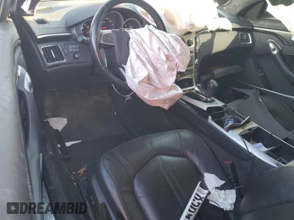 ✅ 2012 Cadillac CTS Performance • VIN: 1G6DM1E39C0105531 • Лот: 85697905. Опубликован ранее на Copart с пробегом 115 740 миль. Бесплатный доступ к архиву аукционных продаж из США и подробный отчёт об истории автомобиля на DreamBid. Изображение 8.