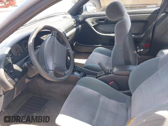 ✅ 1992 Toyota Celica • VIN: JT2ST87F9N0104611 • Lot: 42847411. Wystawiony na IAAI z przebiegiem 137 183 mil. Bezpłatny archiwum sprzedaży aukcyjnych z USA i szczegółowy raport historii pojazdu na DreamBid. Zdjęcie 5.