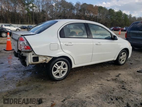 ✅ 2011 Chevrolet Aveo 1LT • VIN: KL1TD5DE2BB141915 • Lot: 45505835. Wystawiony na Copart z przebiegiem 104 512 mil. Bezpłatny archiwum sprzedaży aukcyjnych z USA i szczegółowy raport historii pojazdu na DreamBid. Zdjęcie 3.