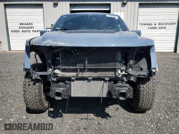 ✅ 2023 Ford F-150 Raptor • VIN: 1FTFW1RG8PFA60162 • Лот: 71664505. Опубликован ранее на Copart с пробегом 59 577 миль. Бесплатный доступ к архиву аукционных продаж из США и подробный отчёт об истории автомобиля на DreamBid. Изображение 5.