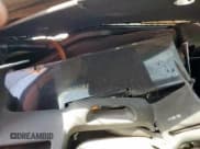 ✅ 2003 Ford Crown Victoria LX • VIN: 2FAHP74W93X154854 • Лот: 85175165. Опубликован ранее на Copart с пробегом Не указан. Бесплатный доступ к архиву аукционных продаж из США и подробный отчёт об истории автомобиля на DreamBid. Изображение 9.