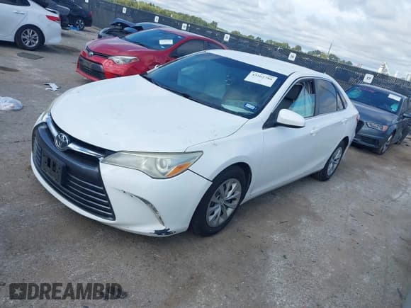 ✅ 2015 Toyota Camry LE • VIN: 4T1BF1FK8FU003263 • Lot: 43562786. Listed on IAAI with 174,135 mi. Free auction sales archive from the USA and detailed vehicle history report at DreamBid. Image 2.