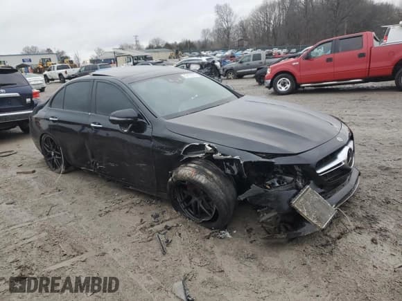 ✅ 2020 Mercedes-Benz E 63 S AMG • VIN: WDDZF8KBXLA736418 • Лот: 42423335. Опубликован ранее на Copart с пробегом 41 789 миль. Бесплатный доступ к архиву аукционных продаж из США и подробный отчёт об истории автомобиля на DreamBid. Изображение 4.