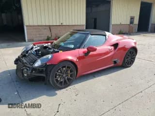 ✅ 2020 Alfa Romeo 4C • VIN: ZARBAAB47LM358226 • Lot: 60962523. Wystawiony na Copart z przebiegiem 12 929 mil. Bezpłatny archiwum sprzedaży aukcyjnych z USA i szczegółowy raport historii pojazdu na DreamBid. Zdjęcie 1.