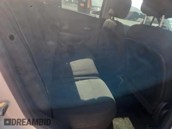 ✅ 2021 Chevrolet Trax LS • VIN: KL7CJKSB3MB339072 • Lot: 86245765. Listed on Copart with 136,008 mi. Free auction sales archive from the USA and detailed vehicle history report at DreamBid. Image 10.