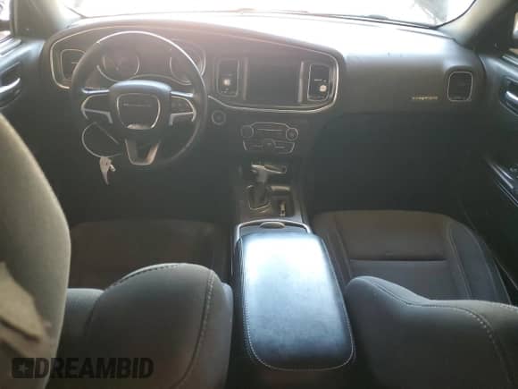 2018 Dodge Charger SXT Plus z VIN 2C3CDXHG8JH215817, wystawiony jako Copart lot #89465285 z przebiegiem 83 811 mil mil oraz Czysty tytuł • Clean title. Historia ofert i sprzedaży dostępna na DreamBid. Obrazek 8.