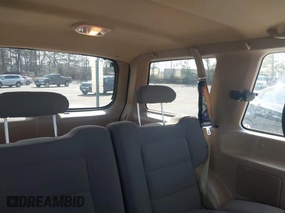 ✅ 2001 Ford Explorer Sport • VIN: 1FMYU60E81UC73991 • Лот: 41675269. Опубликован ранее на IAAI с пробегом 207 626 миль. Бесплатный доступ к архиву аукционных продаж из США и подробный отчёт об истории автомобиля на DreamBid. Изображение 8.