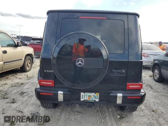 ✅ 2023 Mercedes-Benz G 550 • VIN: W1NYC6BJ8PX461153 • Lot: 76098844. Listed on Copart with 15,367 mi. Free auction sales archive from the USA and detailed vehicle history report at DreamBid. Image 6.