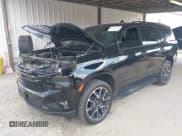 ✅ 2023 Chevrolet Tahoe RST • VIN: 1GNSCRKD2PR531394 • Lot: 42147801. Wystawiony na IAAI z przebiegiem 23 423 mil. Bezpłatny archiwum sprzedaży aukcyjnych z USA i szczegółowy raport historii pojazdu na DreamBid. Zdjęcie 2.