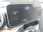 ✅ 2025 Mercedes-Benz C 300 • VIN: W1KAF4HB1SR241991 • Lot: 43036810. Wystawiony na IAAI z przebiegiem 8 952 mil. Bezpłatny archiwum sprzedaży aukcyjnych z USA i szczegółowy raport historii pojazdu na DreamBid. Zdjęcie 15.