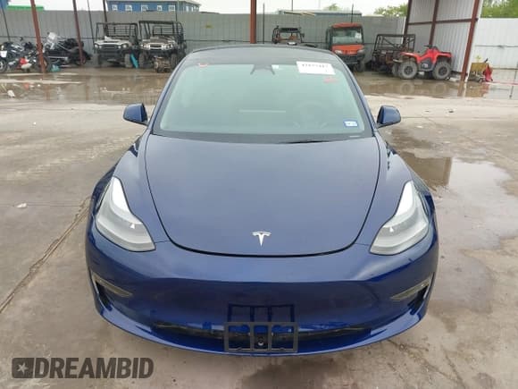 ✅ 2023 Tesla Model 3 Performance • VIN: 5YJ3E1ECXPF551538 • Lot: 42157417. Wystawiony na IAAI z przebiegiem 26 511 mil. Bezpłatny archiwum sprzedaży aukcyjnych z USA i szczegółowy raport historii pojazdu na DreamBid. Zdjęcie 11.