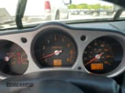 ✅ 2004 Nissan 350Z Touring • VIN: JN1AZ34E84M154507 • Lot: 61957815. Wystawiony na Copart z przebiegiem 175 248 mil. Bezpłatny archiwum sprzedaży aukcyjnych z USA i szczegółowy raport historii pojazdu na DreamBid. Zdjęcie 9.