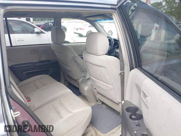 2003 Toyota Highlander z VIN JTEGF21A730078632, wystawiony jako IAAI lot #43059517 z przebiegiem 261 218 mil mil oraz . Historia ofert i sprzedaży dostępna na DreamBid. Obrazek 8.