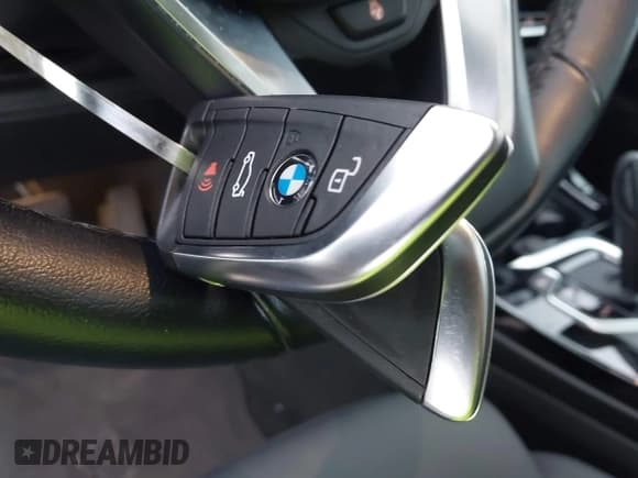 ✅ 2021 BMW X3 xDrive30i • VIN: 5UXTY5C02M9G20365 • Lot: 43578182. Wystawiony na IAAI z przebiegiem 87 337 mil. Bezpłatny archiwum sprzedaży aukcyjnych z USA i szczegółowy raport historii pojazdu na DreamBid. Zdjęcie 11.