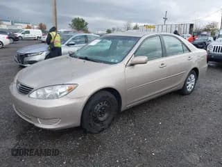 ✅ 2006 Toyota Camry SE • VIN: 4T1BE30K26U155045 • Лот: 43624728. Опубликован ранее на IAAI с пробегом 126 271 миль. Бесплатный доступ к архиву аукционных продаж из США и подробный отчёт об истории автомобиля на DreamBid. Изображение 2.