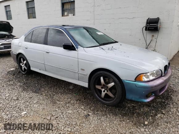 ✅ 2001 BMW 5 Series 530i • VIN: WBADT63411CF04826 • Lot: 71732694. Listed on Copart with 156,297 mi. Free auction sales archive from the USA and detailed vehicle history report at DreamBid. Image 4.