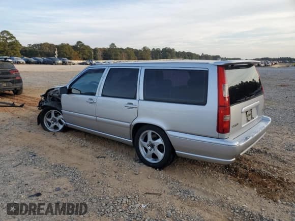 ✅ 1999 Volvo V70 T5 • VIN: YV1LW53D0X2548659 • Lot: 93556705. Listed on Copart with 155,075 mi. Free auction sales archive from the USA and detailed vehicle history report at DreamBid. Image 2.