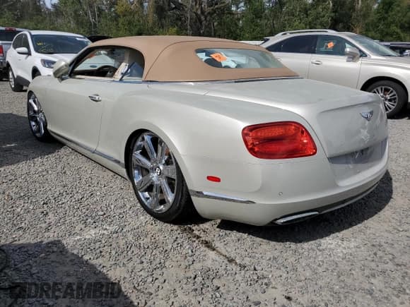 ✅ 2013 Bentley Continental GT • VIN: SCBGR3ZA5DC080940 • Lot: 79669524. Listed on Copart with Not provided. Free auction sales archive from the USA and detailed vehicle history report at DreamBid. Image 2.
