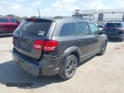✅ 2018 Dodge Journey SE • VIN: 3C4PDCAB6JT535309 • Lot: 43100516. Wystawiony na IAAI z przebiegiem 126 304 mil. Bezpłatny archiwum sprzedaży aukcyjnych z USA i szczegółowy raport historii pojazdu na DreamBid. Zdjęcie 4.