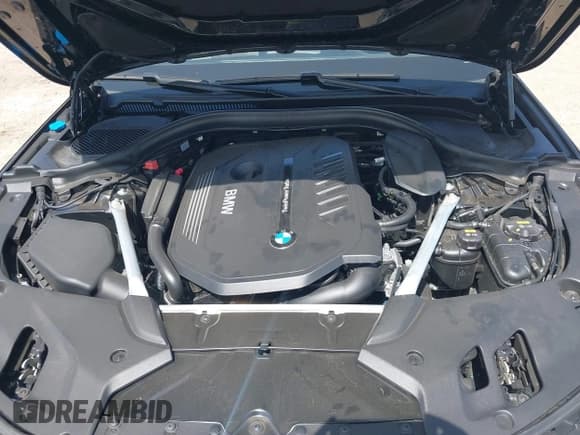 ✅ 2019 BMW 5 Series 540i • VIN: WBAJE5C59KWW23835 • Lot: 42772206. Listed on IAAI with 41,982 mi. Free auction sales archive from the USA and detailed vehicle history report at DreamBid. Image 10.