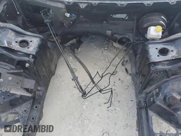 2015 Dodge Charger SRT Hellcat z VIN 2C3CDXL93FH501042, wystawiony jako Copart lot #71078075 z przebiegiem Nie podano mil oraz Szkoda całkowita • Salvage title. Historia ofert i sprzedaży dostępna na DreamBid. Obrazek 11.