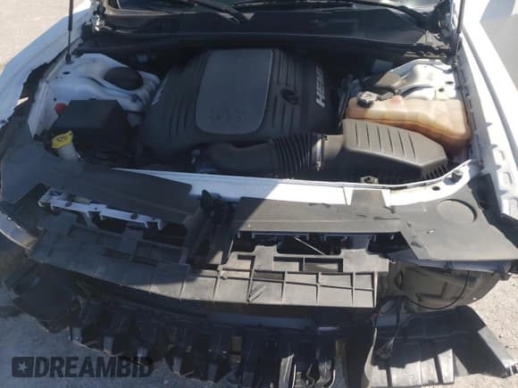 ✅ 2021 Dodge Challenger R/T • VIN: 2C3CDZBTXMH567772 • Lot: 63748284. Wystawiony na Copart z przebiegiem 33 995 mil. Bezpłatny archiwum sprzedaży aukcyjnych z USA i szczegółowy raport historii pojazdu na DreamBid. Zdjęcie 12.